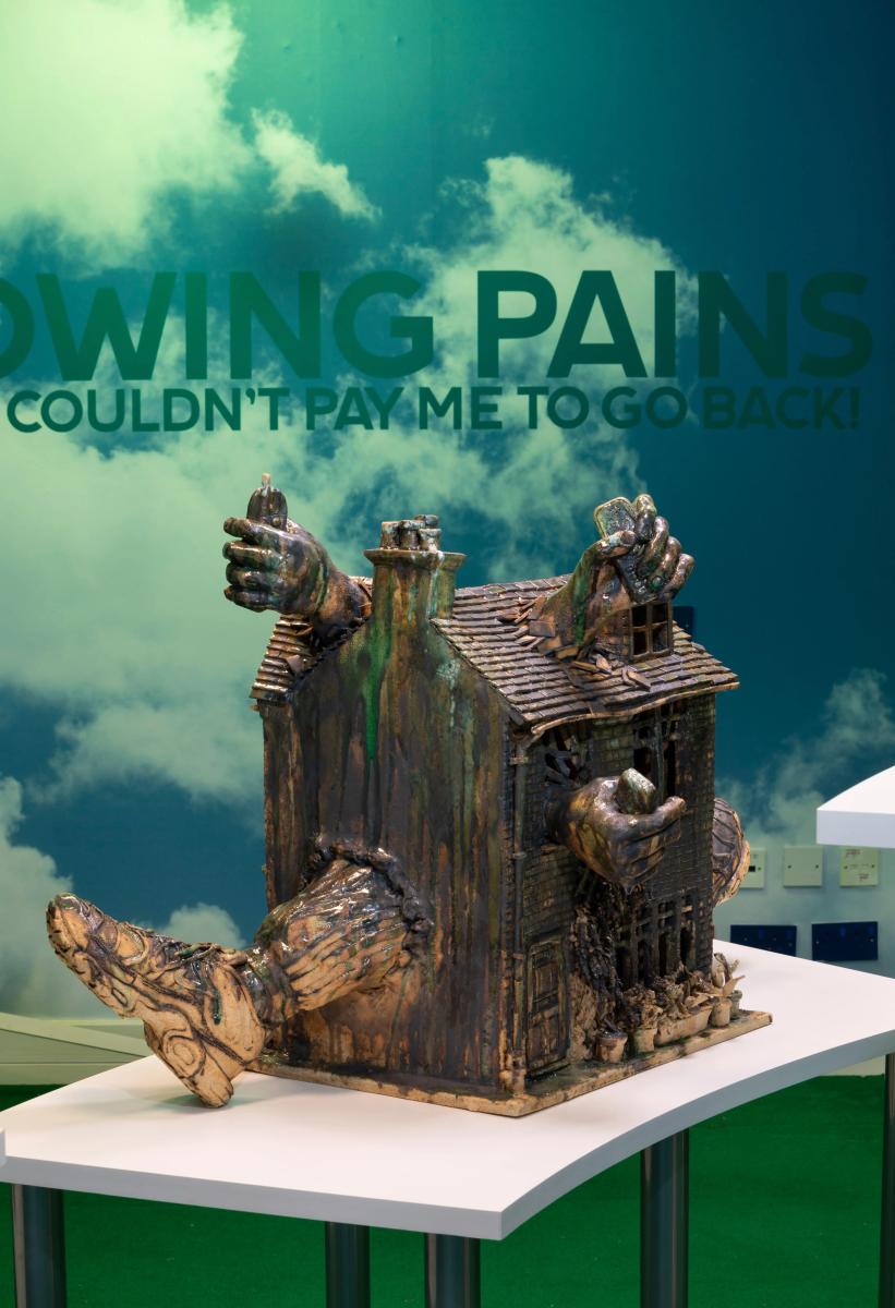 LINDSEY MENDICK: GROWING PAINS