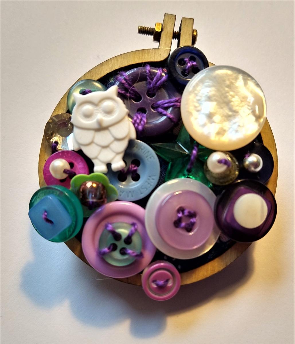 Button Brooches Workshop with Helen Walsh