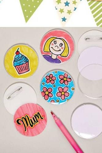 Badges, Banners and Bunting